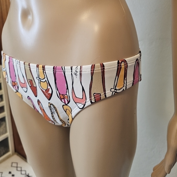 NWT BCBGMAXAZRIA 2 Piece Swim Set Bikini Set - Picture 4 of 8